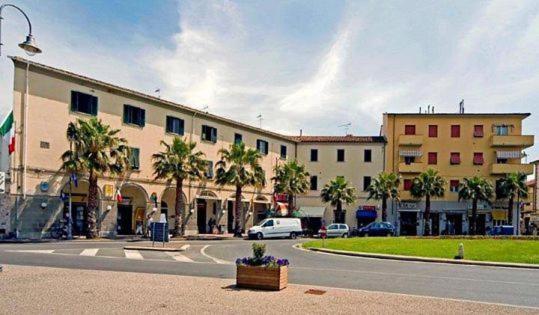 Sole...Mare...E...Spiaggie Bianche! Διαμέρισμα Vada Εξωτερικό φωτογραφία